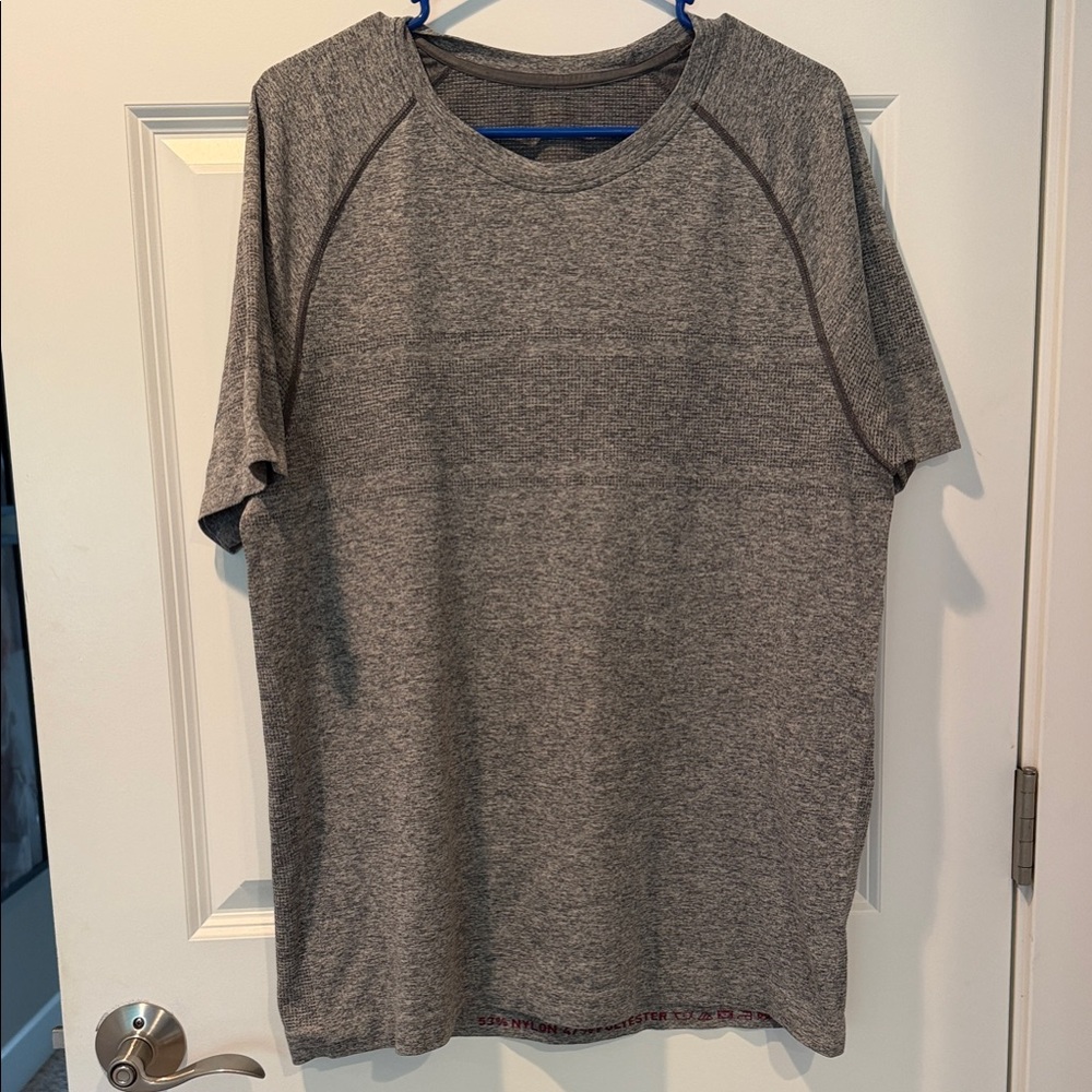 RHONE Gray Heather Short Sleeve Performance Tee - Men's